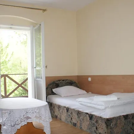 Dworek Brodowo Restauracja Hotel Przyjecia Номер фото